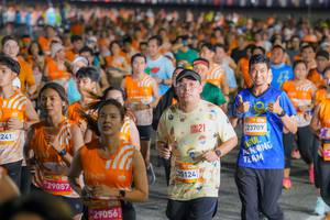 BIB: 241, 29057, 29056, 25124, 23709
                            <button type="button" onclick="openModal(22826245)" class="btn btn-primary btn-sm float-right btn-popup" data-toggle="modal" data-target=".modal-high-quality">
                        <i class="fas fa-shopping-cart"></i> Add to Cart
                    </button>
                                            <button type="button" onclick="isThisMe(22826245, true)" class="btn btn-success btn-sm float-right btn-popup btn-isme hidden" data-toggle="tooltip" data-placement="bottom" title="นี่คือรูปของคุณใช่ไหม คลิกที่นี่เพื่อเอาเข้าอัลบั้ม">
                        <i class="fas fa-plus"></i> Add to album
                    </button>
                    <button type="button" onclick="isThisMe(22826245, false)" class="btn btn-warning btn-sm float-right btn-popup btn-isnotme hidden">
                        <i class="fas fa-ban"></i> Remove from album
                    </button>